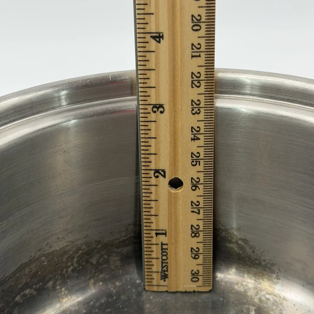 Vintage Saladmaster T304S Stainless Steel Sauce Pan Pot 1.5 Qt w/ Vapor Vent Lid